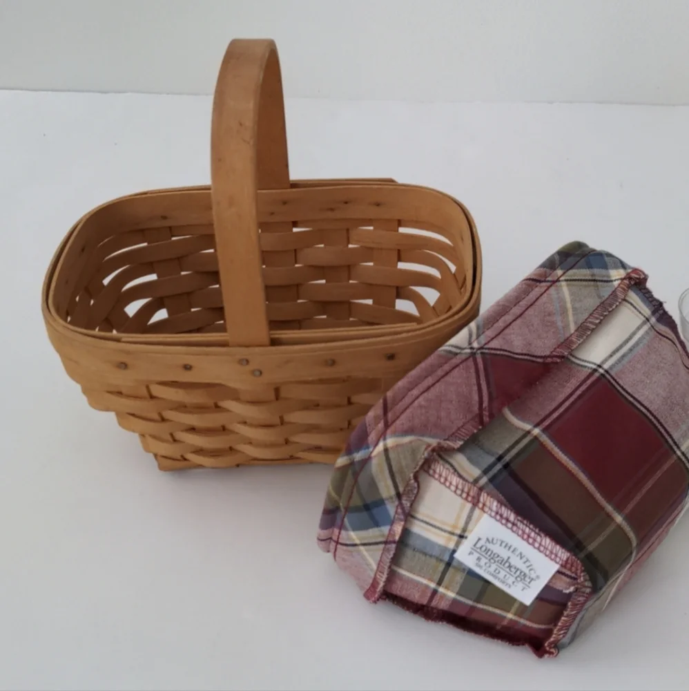 Longaberger Small Comforts Basket with Liner & Protector 2002 VTG